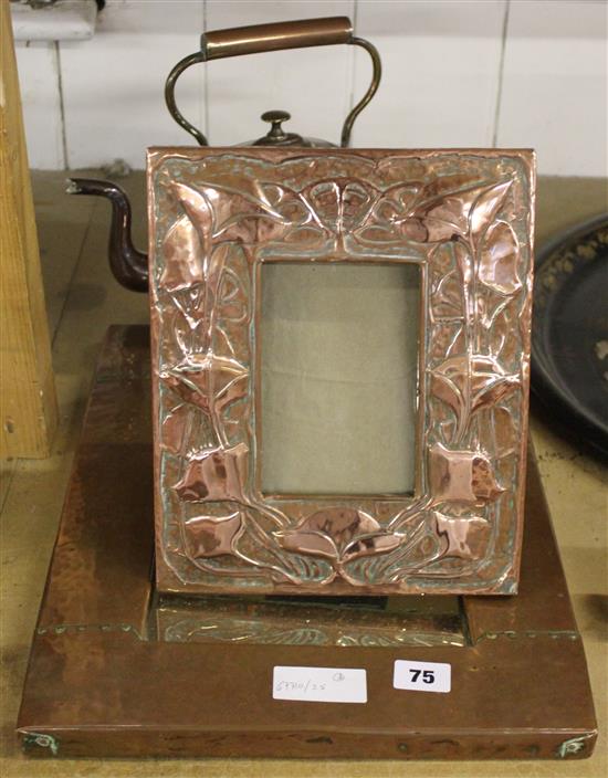 3 items of copper